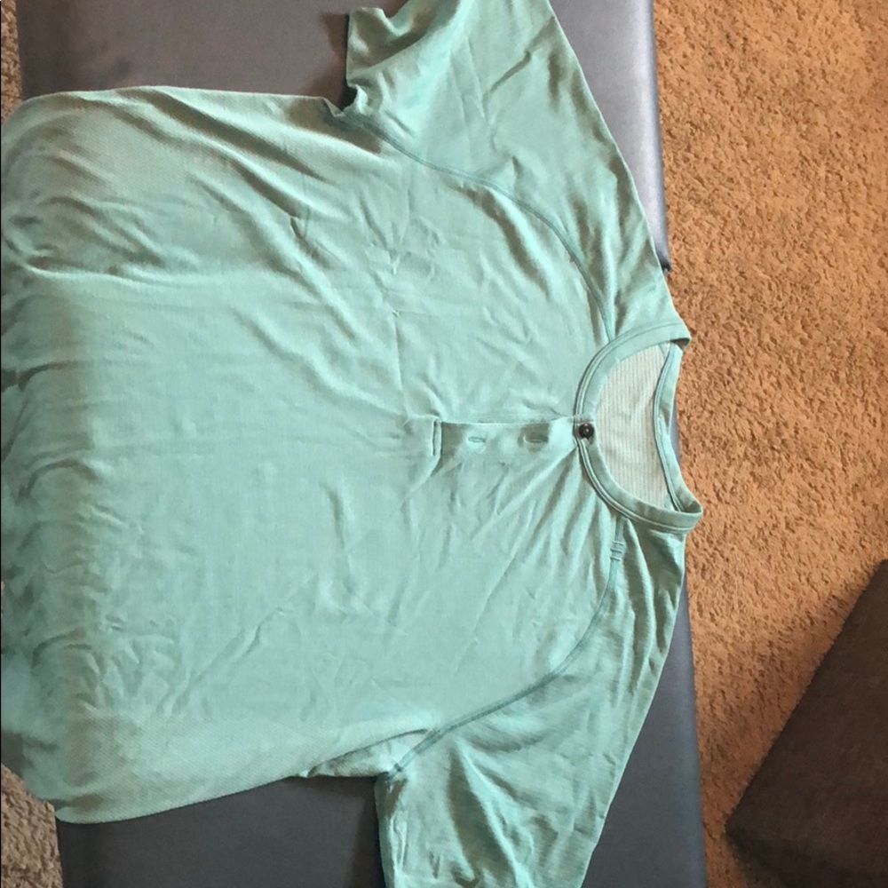 Men’s lululemon Henley mental vent tech SS